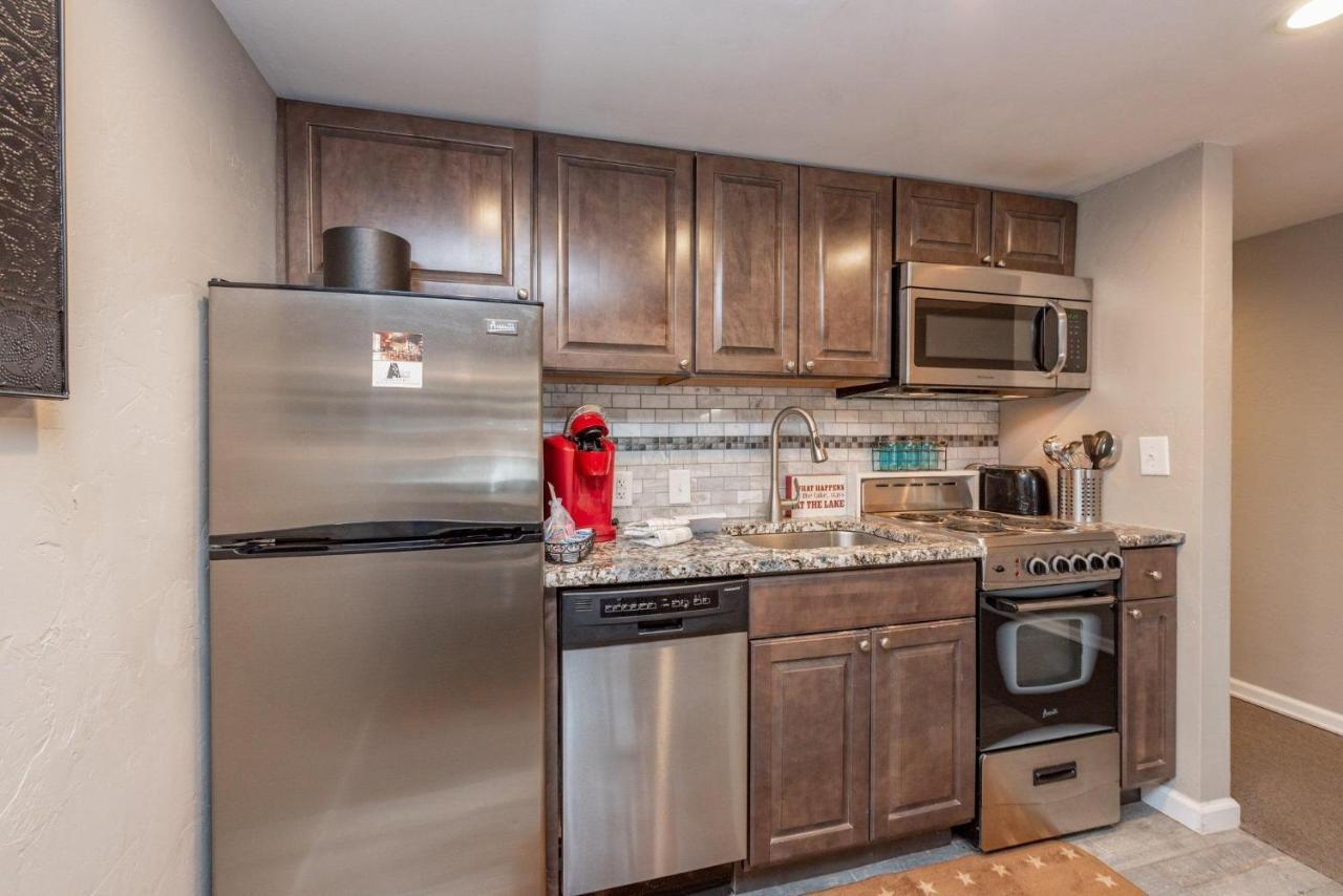 206A Efficiency One Bath Villa Oakland Bagian luar foto